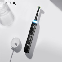 Електрична зубна щітка Oral-B Genius X, чорна