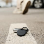 Bluetooth трекер Chipolo ONE для ключей сумок и вещей совместим с iOS и Android