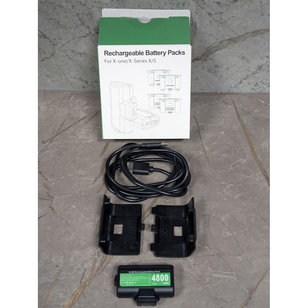 Акумулятор для геймпада Xbox DINOSTRIKE з USB-C
