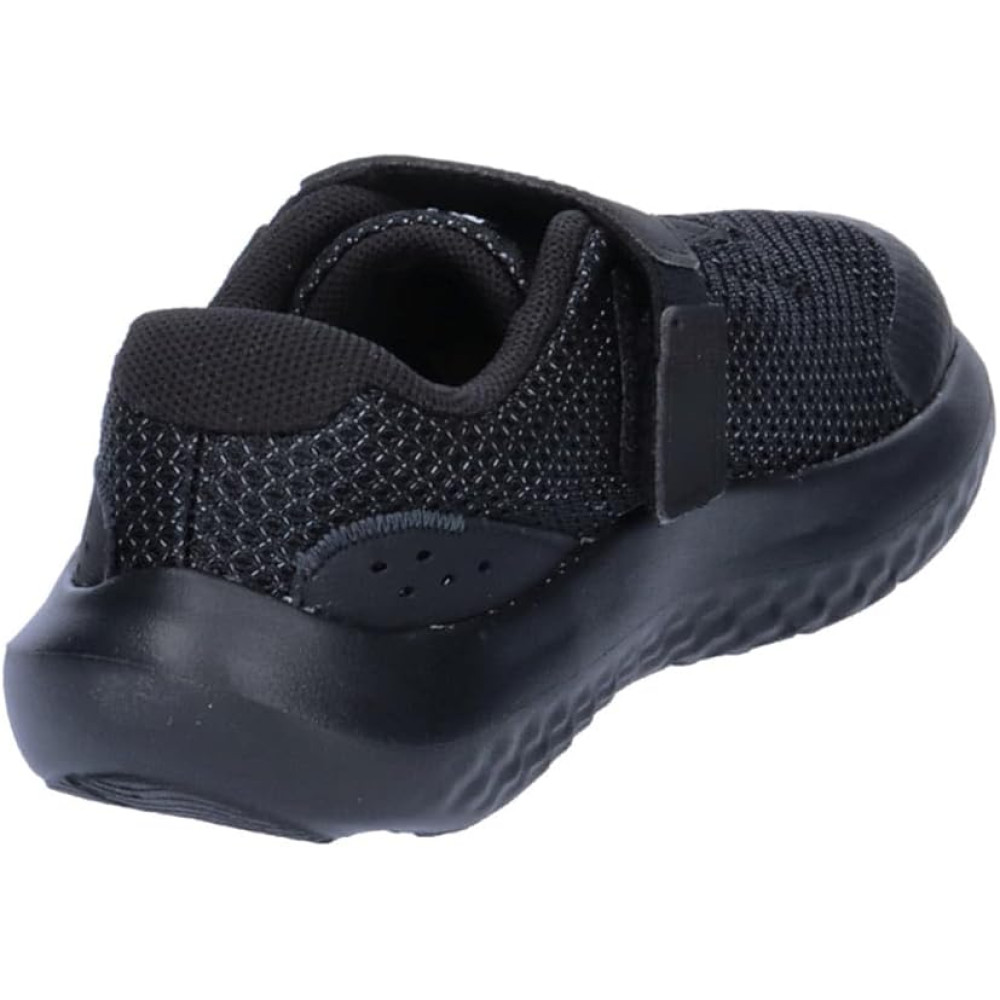 Кроссовки Under Armour UA BINF Surge 4 AC для мальчиков 23,5 рр. 13 см.