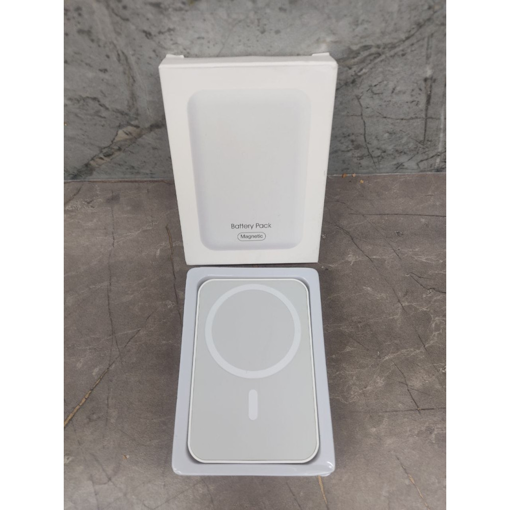 Power Bank Повербанк 5000 mAh с беспроводной зарядкой для iPhone